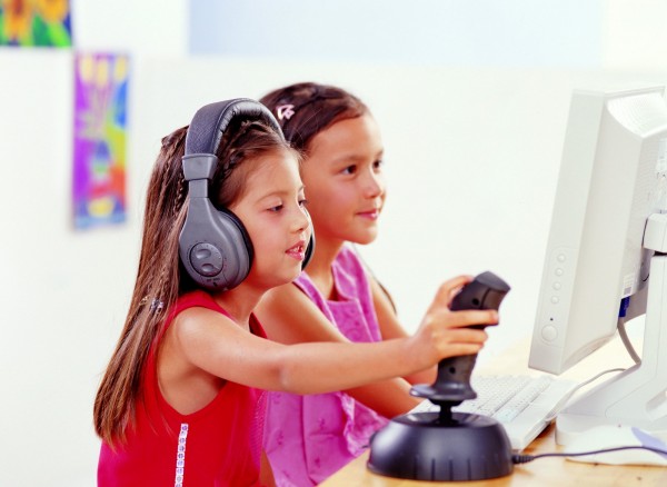 英國政府推「少女養成計畫」 保衛國家資安